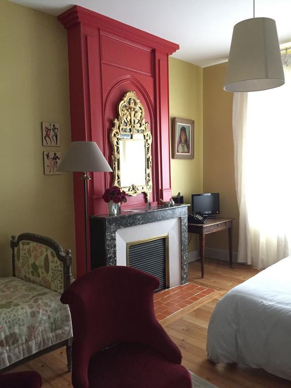 Chambres D'Hotes Grand Bouy ベリー・ブイ エクステリア 写真