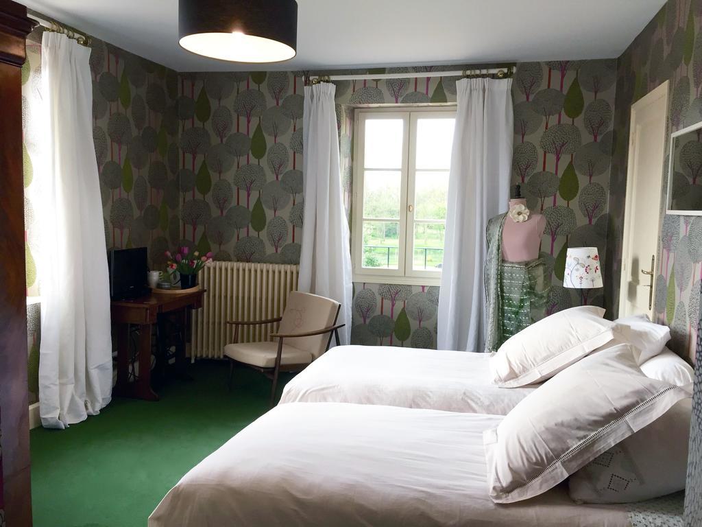 Chambres D'Hotes Grand Bouy ベリー・ブイ エクステリア 写真